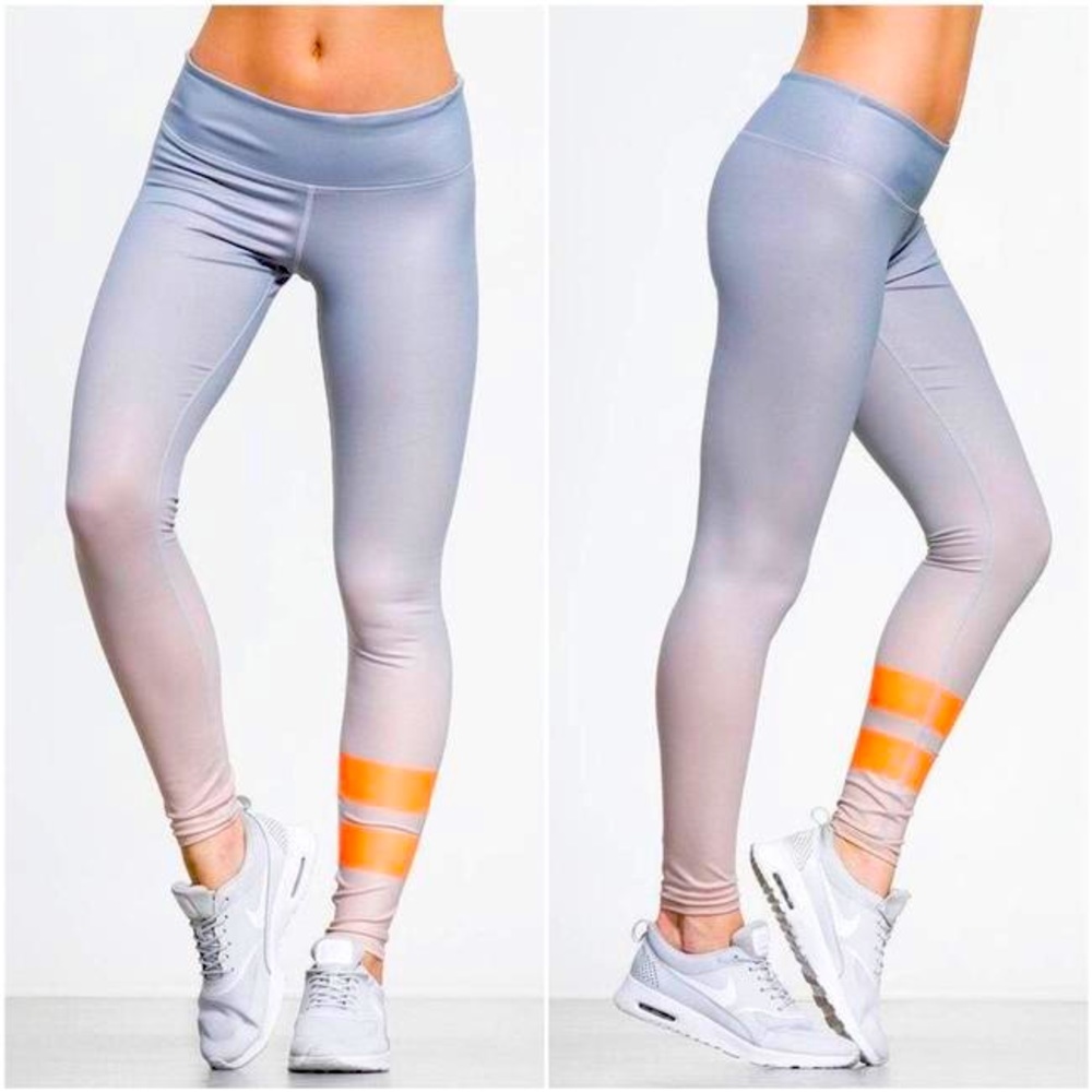 ALO Yoga Blue Airbrush High-waist Gradient Sky Activewear Bottoms NEW